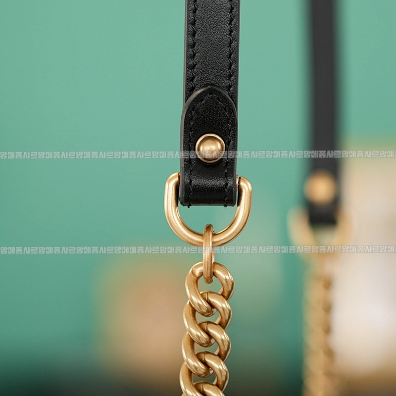 구찌마몽마틀라쎼미디움숄더백 20260321-144916-016루.jpg