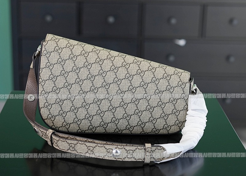 구찌호스빗1995미니숄더백 20260321-151409-005루.jpg