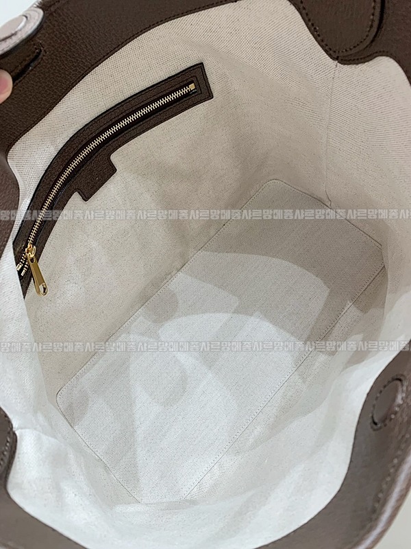 구찌오피디아미디움숄더백 20260321-165004-010루.jpg