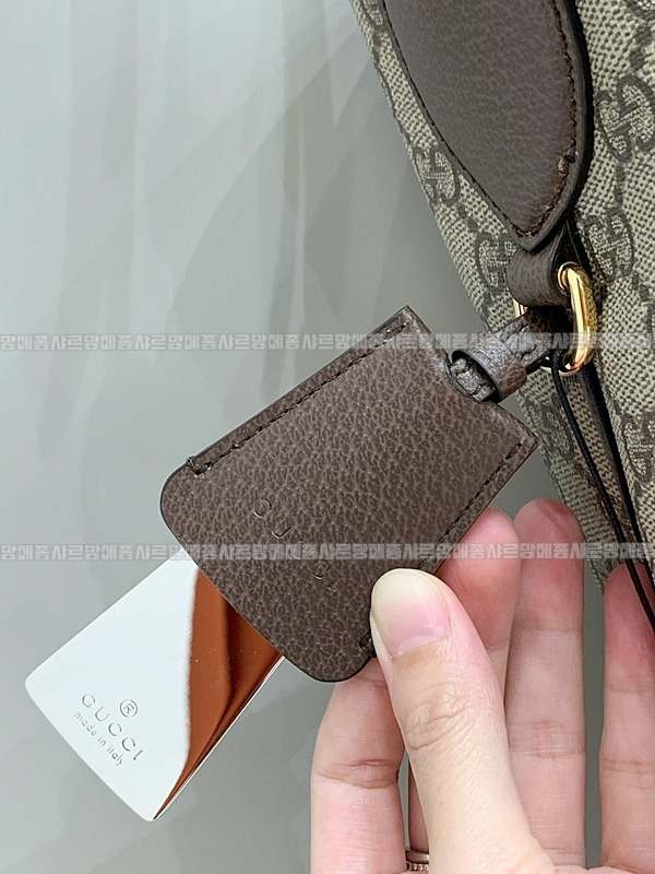 구찌오피디아미디움숄더백 20260321-165005-015루.jpg