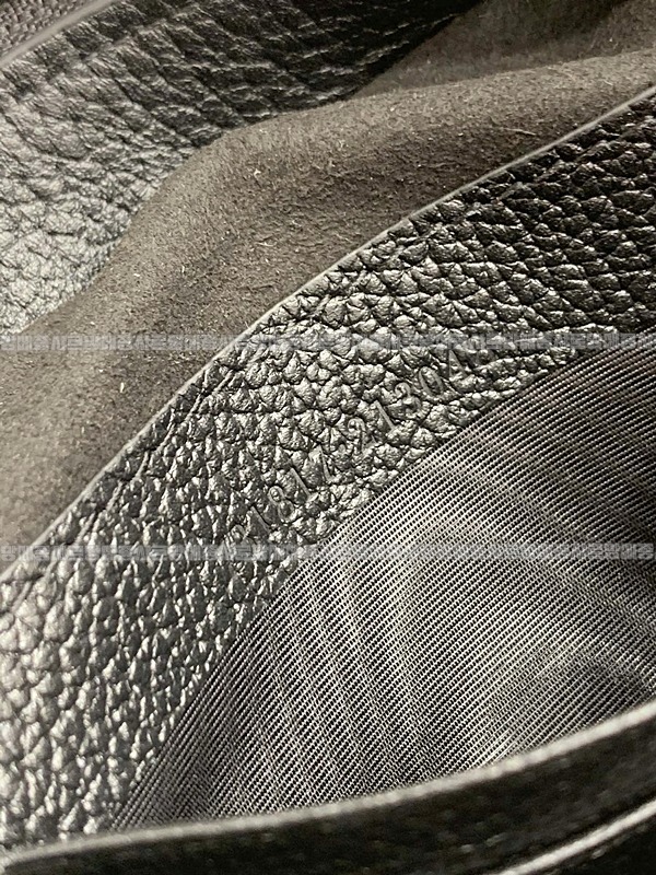 구찌아프로디테숄더백  20260322-114414-005루.jpg