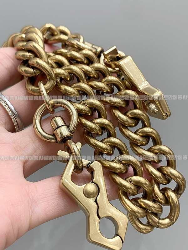 구찌아프로디테숄더백  20260322-114415-009루.jpg