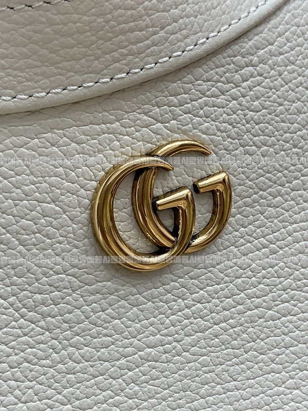 구찌아프로디테숄더백  20260322-115209-009루.jpg