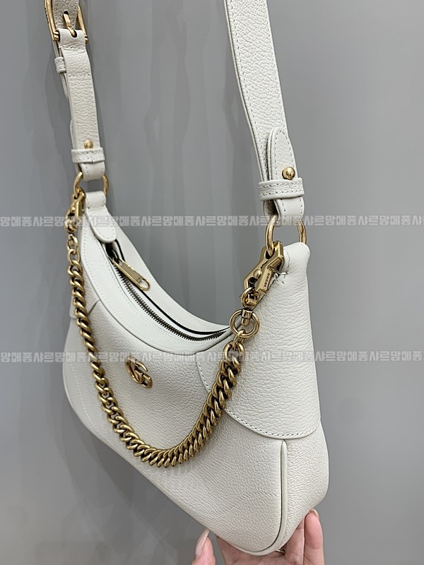 구찌아프로디테숄더백  20260322-115210-015루.jpg