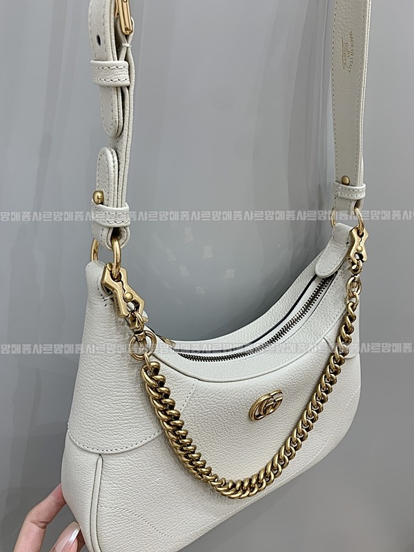 구찌아프로디테숄더백  20260322-115210-014루.jpg