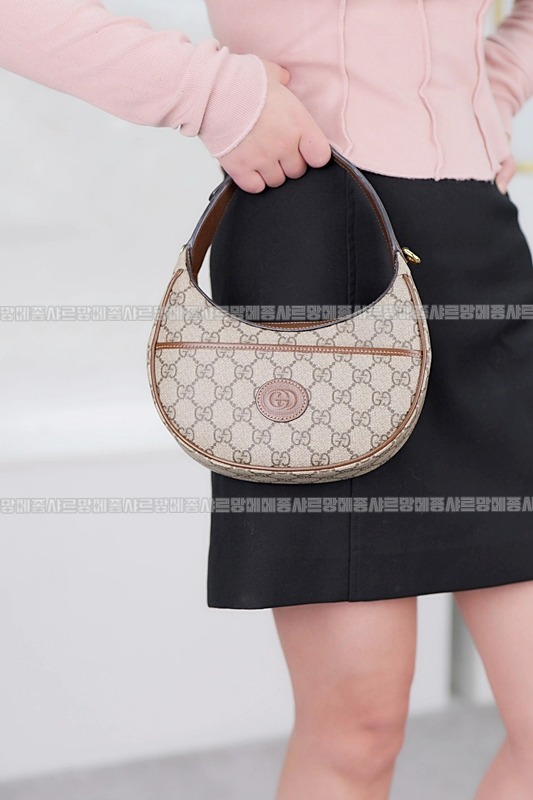 구찌GG하프문쉐입미니백  20260322-120214-011루.jpg