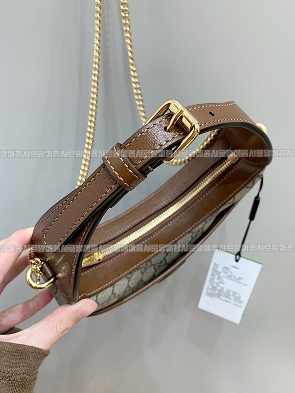 구찌GG하프문쉐입미니백  20260322-120213-002루.jpg