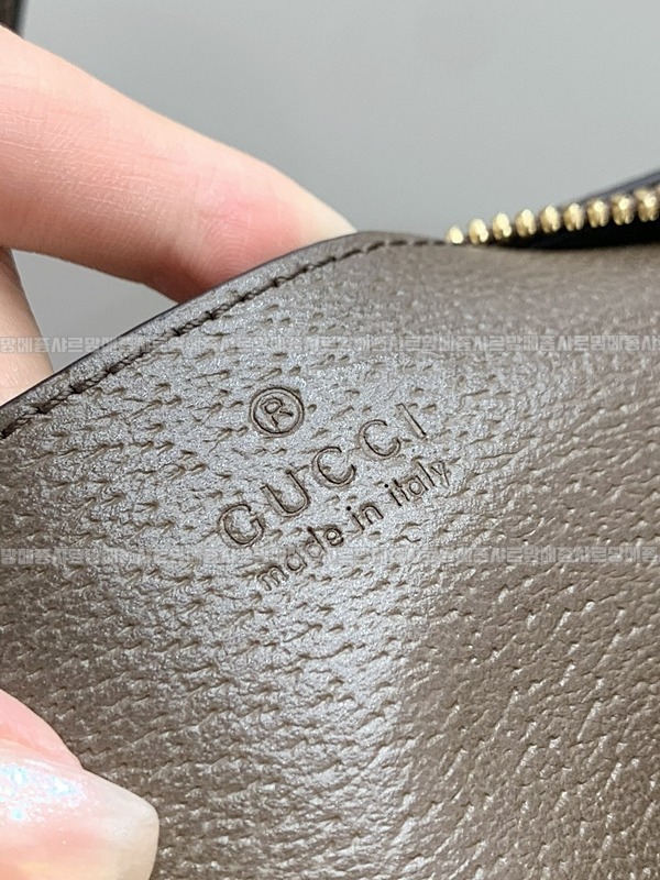 구찌오피디아스몰핸드백  20260322-121837-014루.jpg