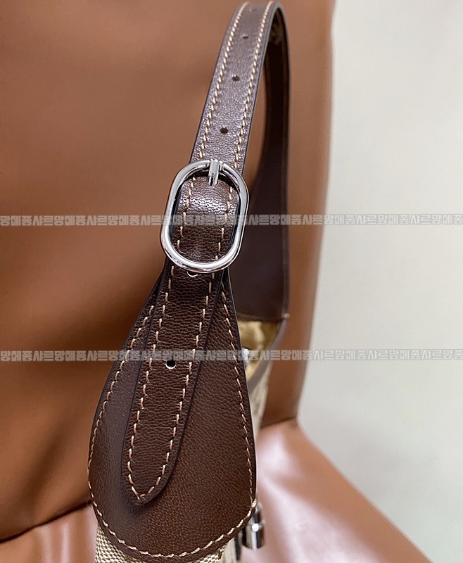 구찌재키슬림숄더백  20260322-124902-005루.jpg