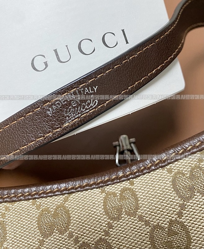 구찌재키슬림숄더백  20260322-124902-008루.jpg