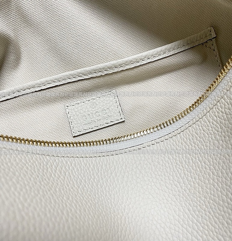 구찌하프홀스빗미디움숄더백  20260322-132107-008루.jpg