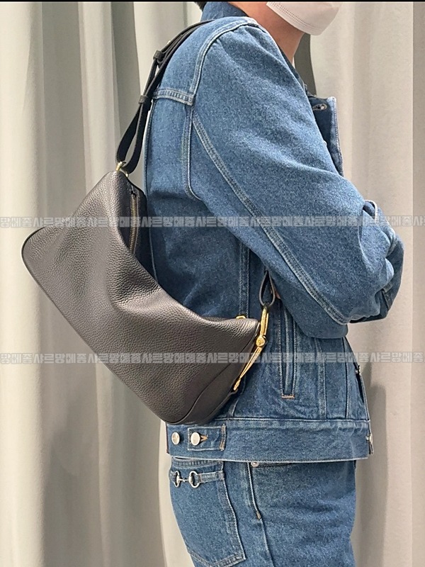 구찌하프홀스빗미디움숄더백  20260322-132503-013루.jpg