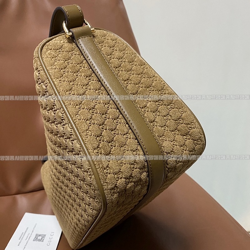 구찌하프홀스빗미디움숄더백  20260322-133605-006루.jpg