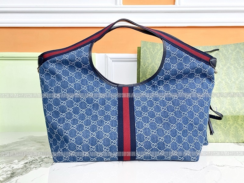 구찌질리오스몰토트백  20260322-135000-002루.jpg