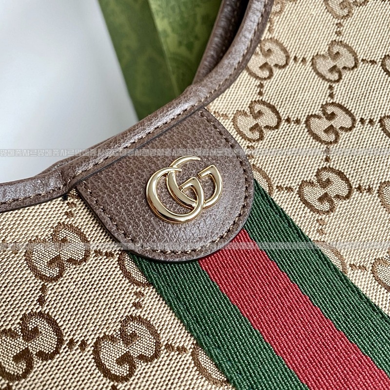 구찌질리오스몰토트백  20260322-135556-005루.jpg