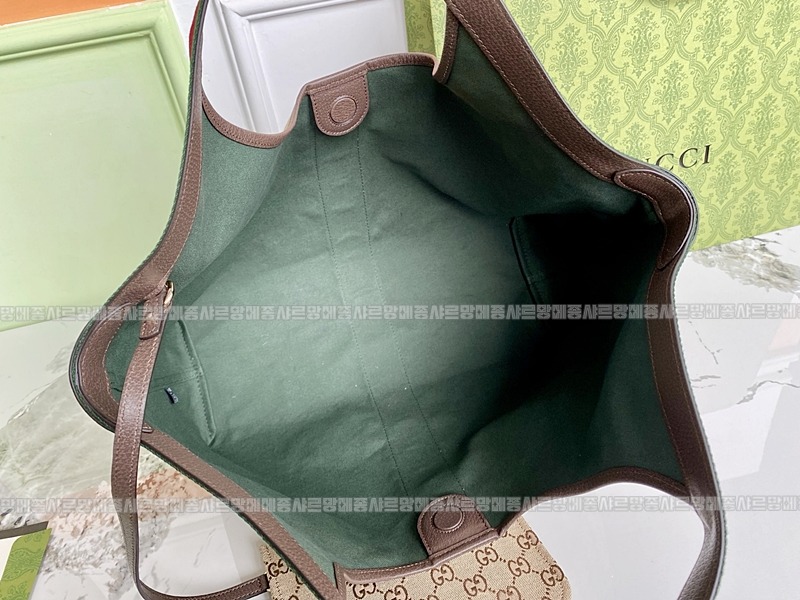 구찌질리오스몰토트백  20260322-135556-008루.jpg