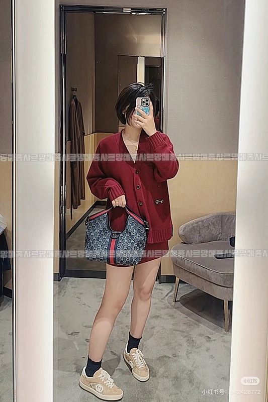 구찌질리오스몰토트백  20260322-140002-012루.jpg