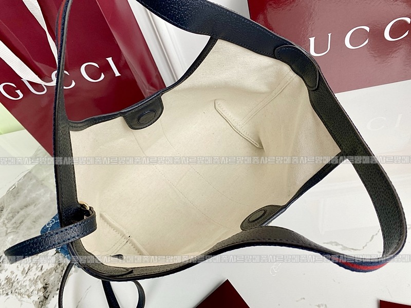 구찌질리오스몰토트백  20260322-140000-005루.jpg