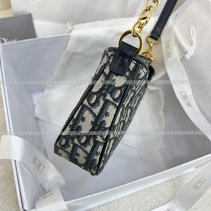 디올30몽테인호보애비뉴미니백 20260323-104345-003루.jpg