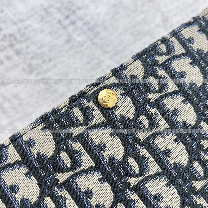 디올30몽테인호보애비뉴미니백 20260323-104347-013루.jpg