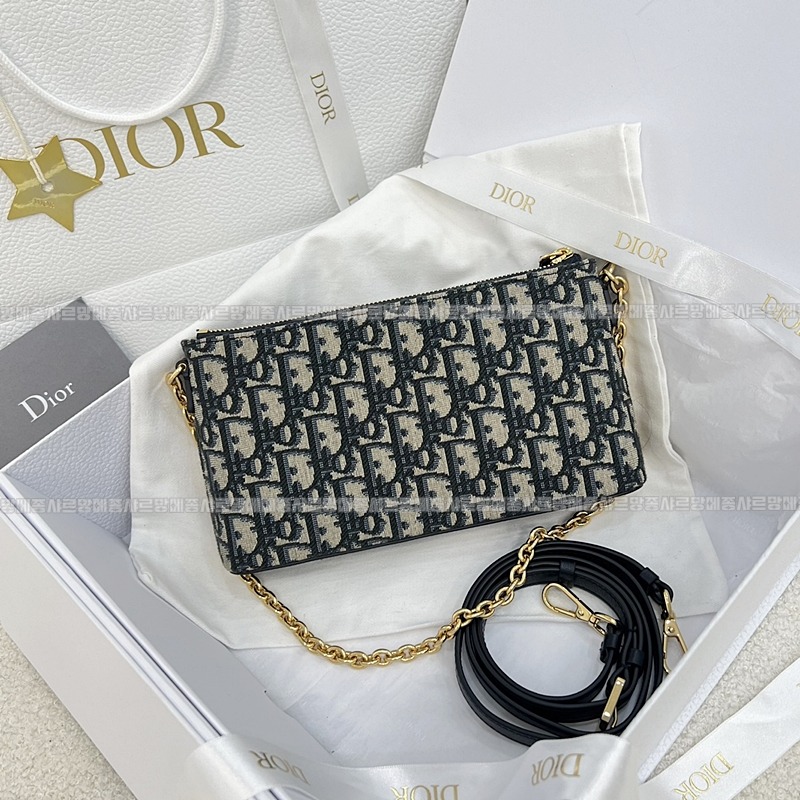 디올30몽테인체인파우치미니백  20260323-125621-002루.jpg