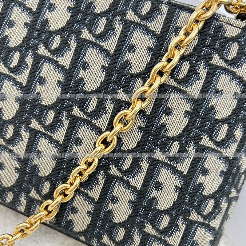 디올30몽테인체인파우치미니백  20260323-125621-006루.jpg