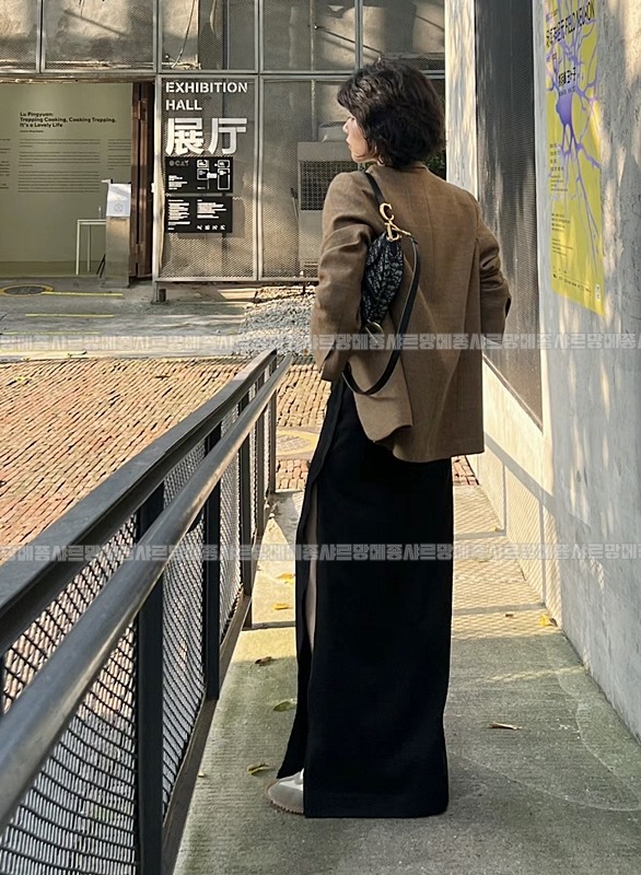 디올새들스트랩백  20260323-134938-020루.jpg