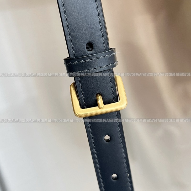 디올새들스트랩백  20260323-134936-013루.jpg