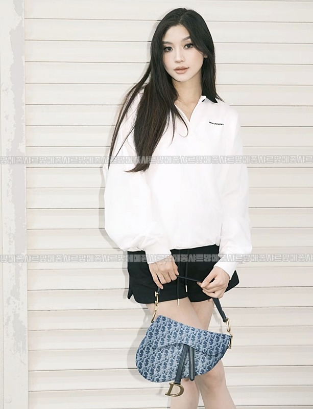 디올새들스트랩백  20260323-135332-015루.jpg