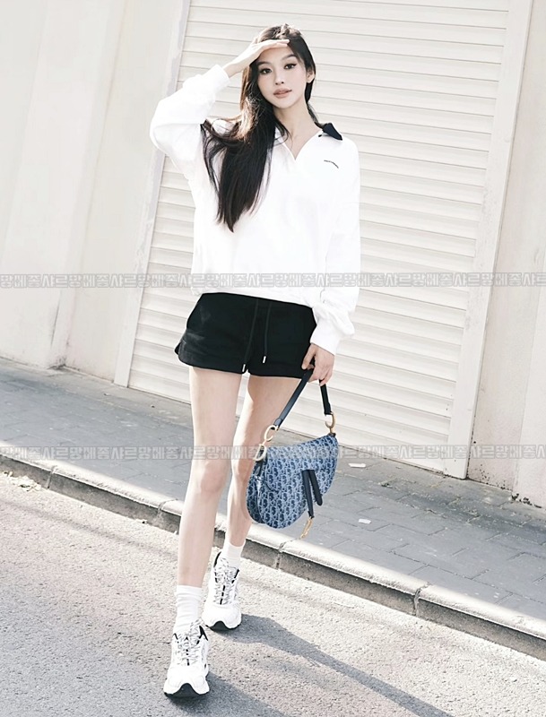 디올새들스트랩백  20260323-135335-024루.jpg