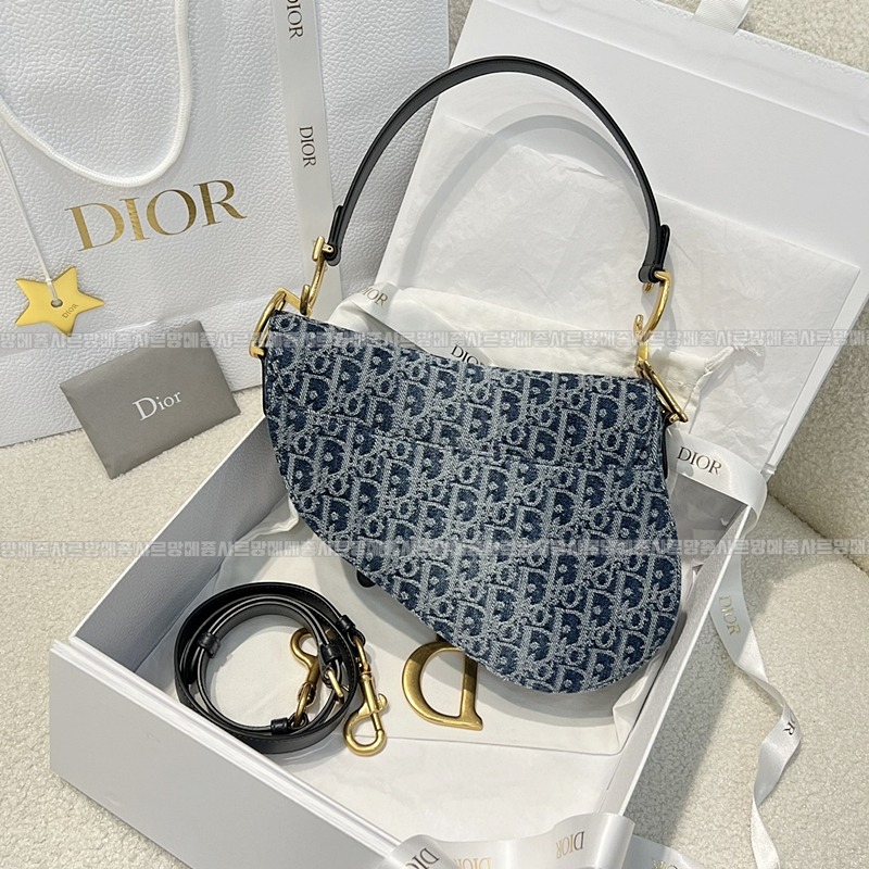 디올새들스트랩백  20260323-135330-002루.jpg