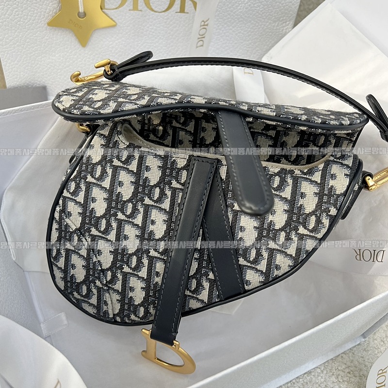 디올새들스트랩백  20260323-144728-006루.jpg