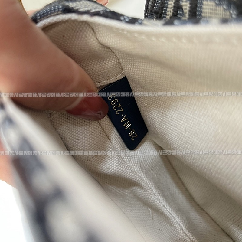 디올새들스트랩백  20260323-144728-009루.jpg