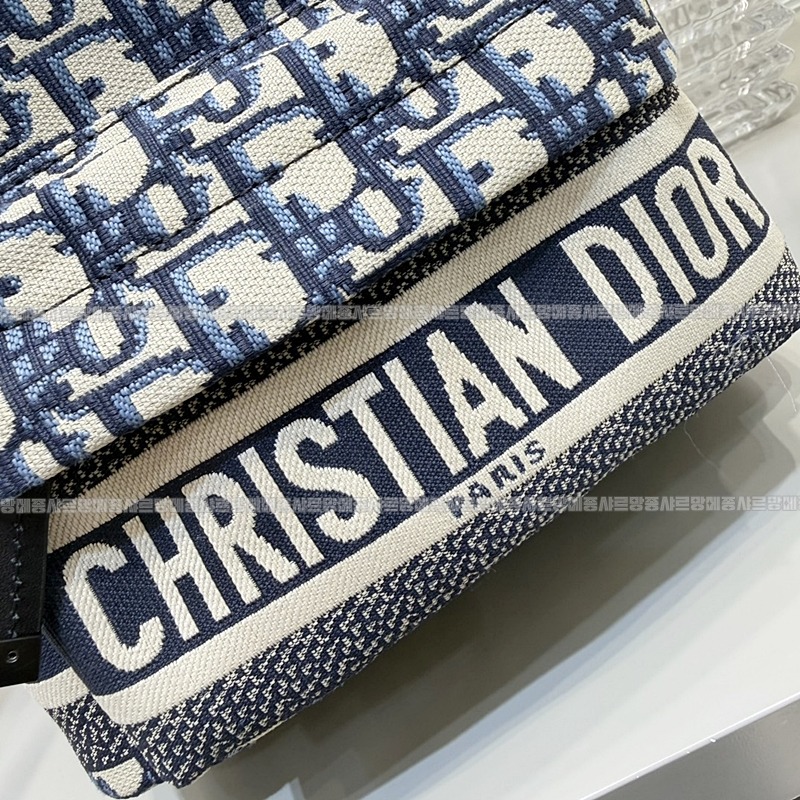 디올오블리크트래블백팩  20260323-174907-005루.jpg