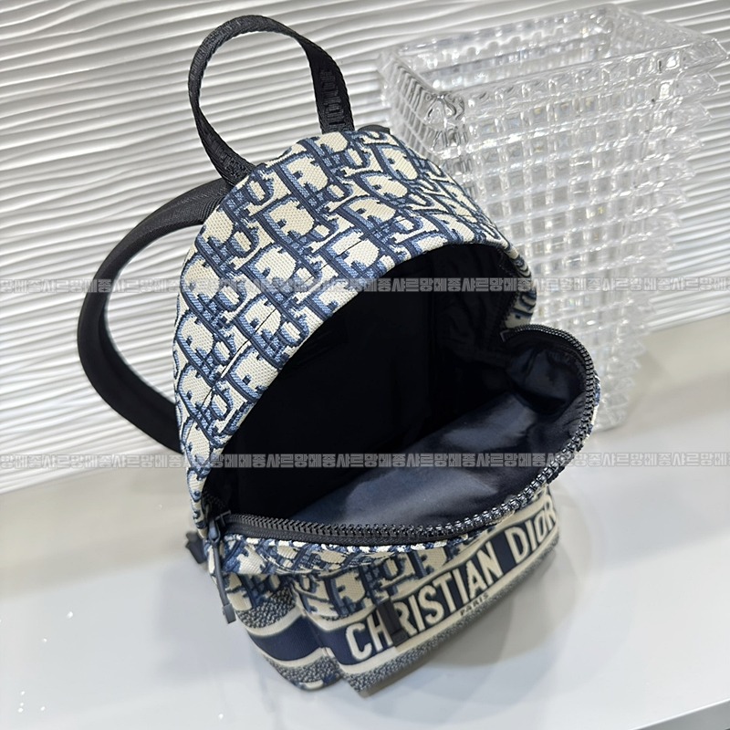 디올오블리크트래블백팩  20260323-174907-004루.jpg