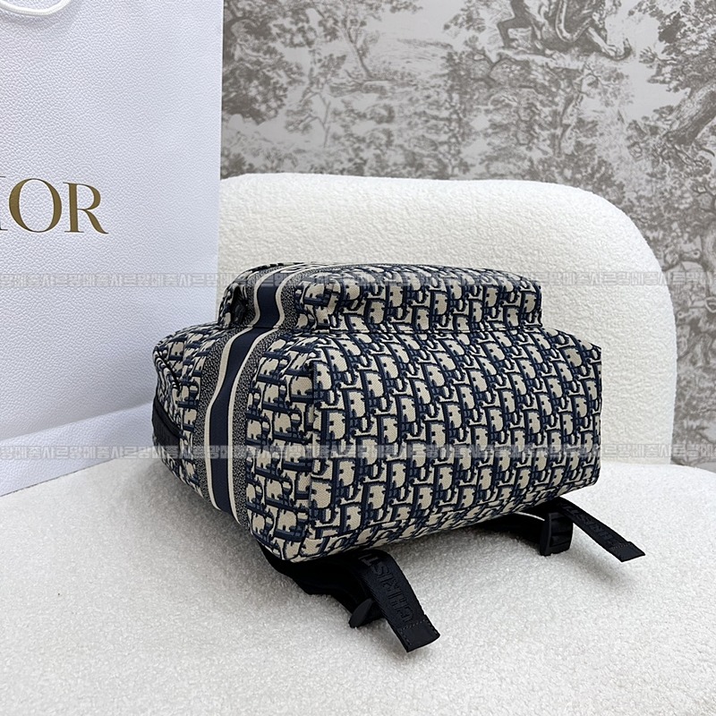 디올오블리크트래블백팩  20260323-175528-005루.jpg