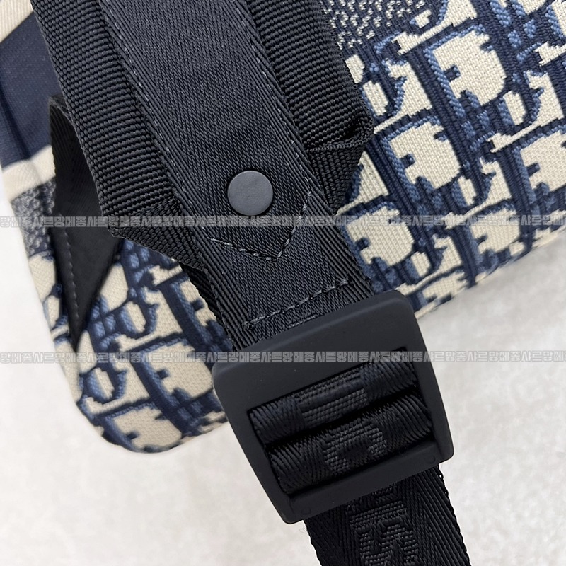 디올오블리크트래블백팩  20260323-175529-016루.jpg