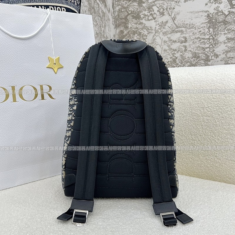 디올라이더백팩  20260324-094642-002루.jpg