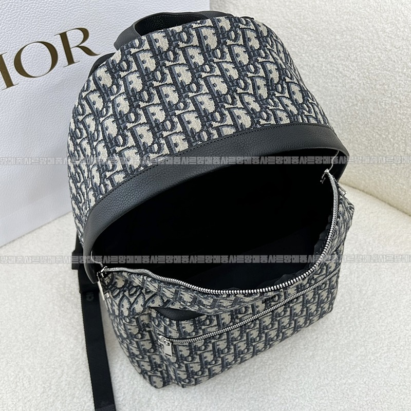 디올라이더백팩  20260324-094643-008루.jpg