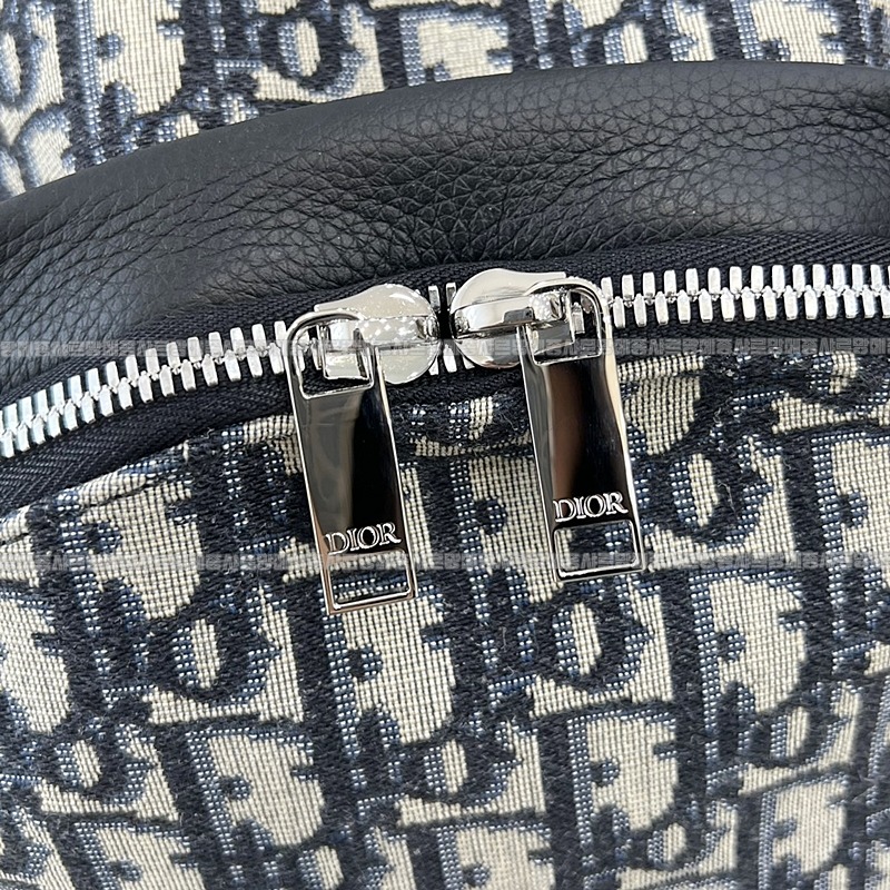 디올라이더백팩  20260324-094644-011루.jpg