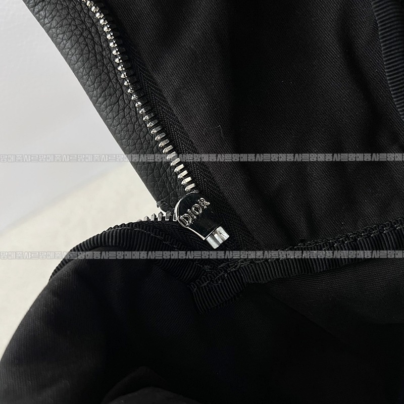 디올라이더백팩  20260324-095113-015루.jpg