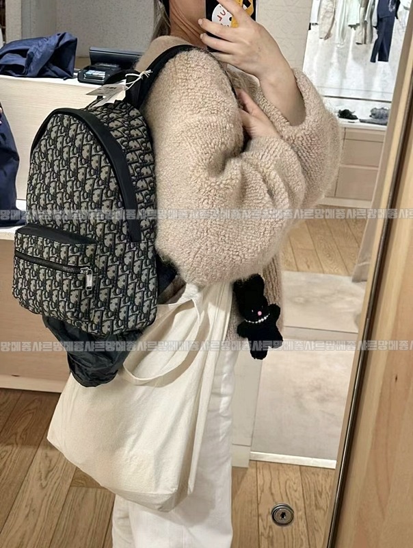 디올라이더백팩  20260324-095352-016루.jpg