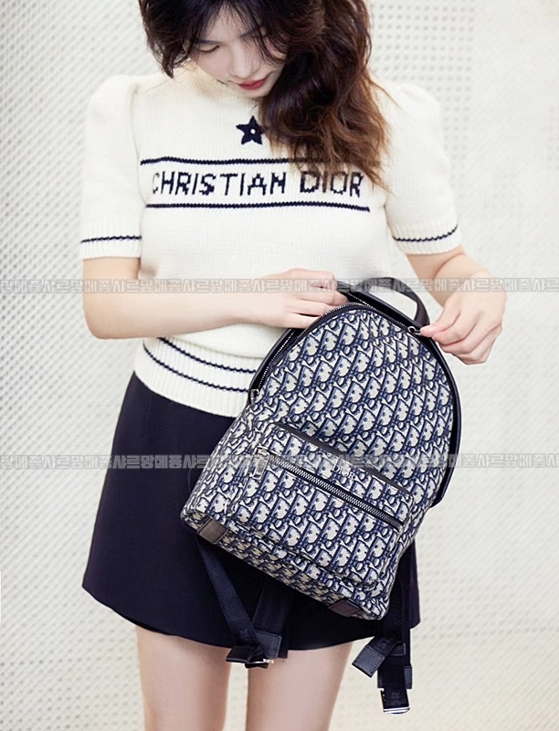 디올라이더백팩  20260324-095352-015루.jpg