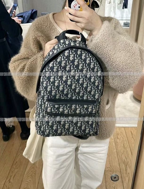 디올라이더백팩  20260324-095352-017루.jpg