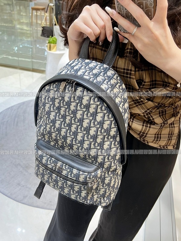 디올라이더백팩  20260324-095352-018루.jpg