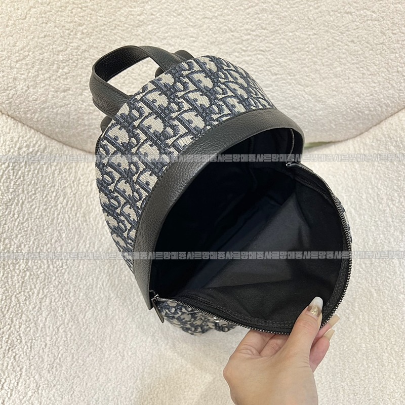 디올라이더백팩  20260324-095350-006루.jpg