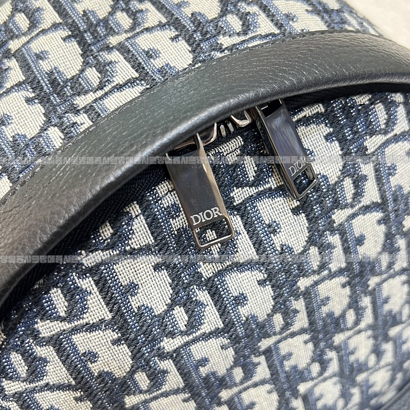 디올라이더백팩  20260324-095350-008루.jpg