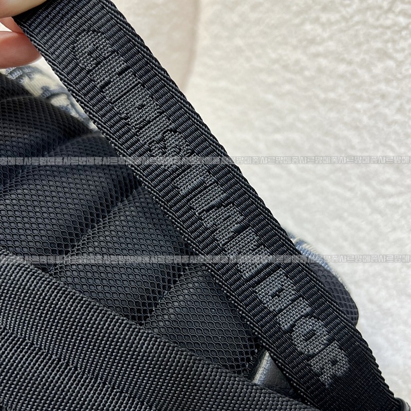 디올라이더백팩  20260324-095351-012루.jpg