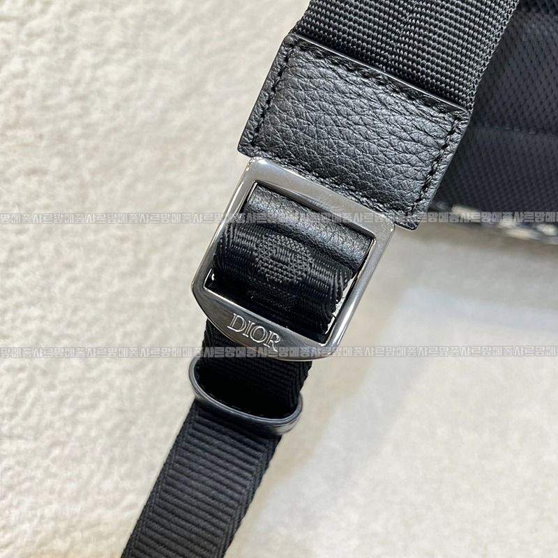 디올라이더백팩  20260324-095351-011루.jpg