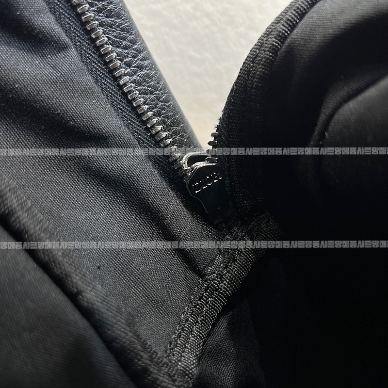 디올라이더백팩  20260324-095351-014루.jpg